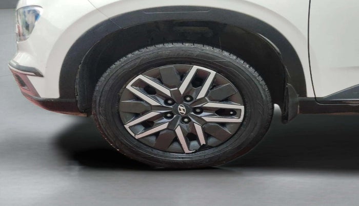 2019 Hyundai VENUE S 1.2, Petrol, Manual, 42,878 km, Left Front Wheel