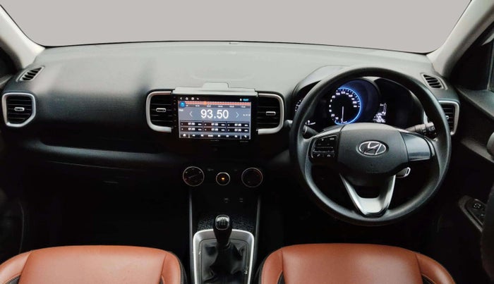 2019 Hyundai VENUE S 1.2, Petrol, Manual, 42,878 km, Dashboard
