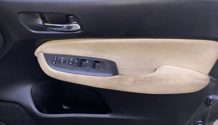 2022 Honda City 1.5L I-VTEC VX, Petrol, Manual, 35,928 km, Driver Side Door Panels Control