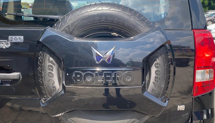 2023 Mahindra BOLERO NEO N 8, Diesel, Manual, 30,272 km, Spare Tyre