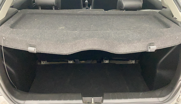 2017 Maruti Baleno DELTA PETROL 1.2, Petrol, Manual, 30,475 km, Boot Inside