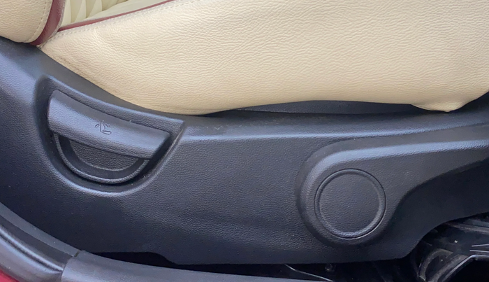 2014 Hyundai Grand i10 ASTA 1.1 CRDI, Diesel, Manual, 76,069 km, Driver Side Adjustment Panel