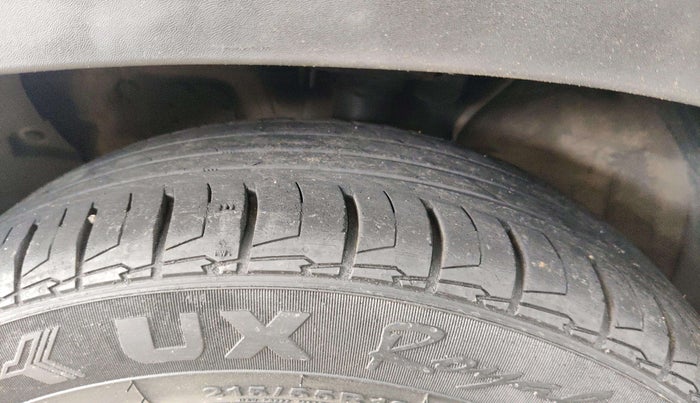 2023 KIA SELTOS X LINE 1.4 DCT, Petrol, Automatic, 31,016 km, Left Front Tyre Tread