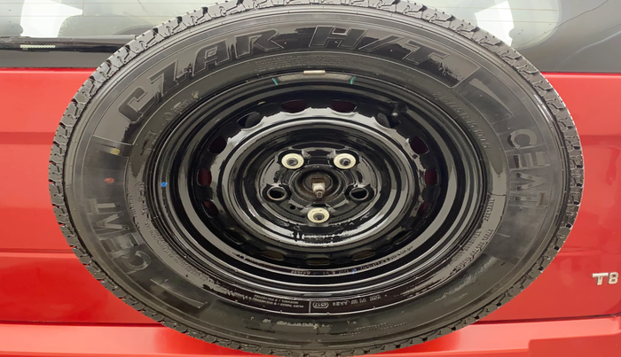 2017 Mahindra TUV300 T8, Diesel, Manual, 50,574 km, Spare Tyre