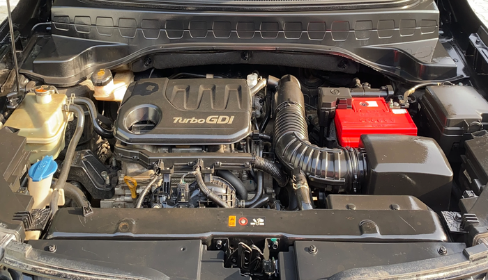2020 KIA SONET HTX PLUS 1.0 IMT, Petrol, Manual, 1,32,902 km, Engine View