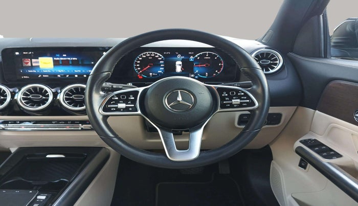 2023 Mercedes Benz GLA Class 220d, Diesel, Automatic, 26,055 km, Steering Wheel Close Up