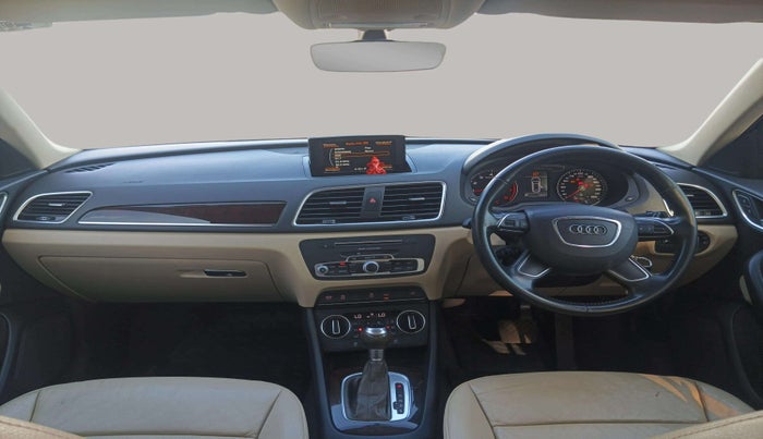 2018 Audi Q3 30 TFSI Premium, Petrol, Automatic, 50,817 km, Dashboard