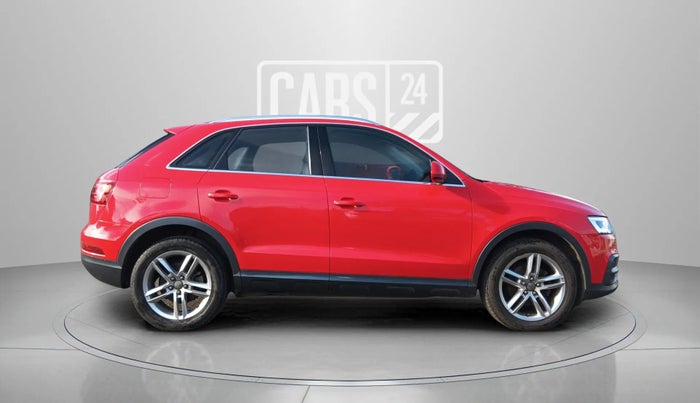 2018 Audi Q3 30 TFSI Premium, Petrol, Automatic, 50,817 km, Right Side View