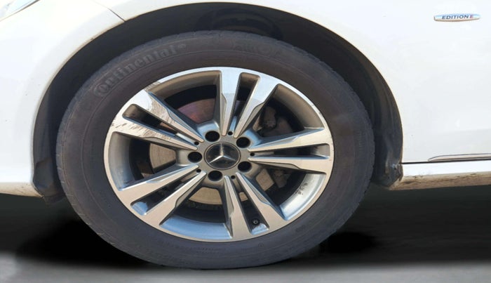 2015 Mercedes Benz E Class E 250 CDI AVANTGARDE, Diesel, Automatic, 47,802 km, Left Front Wheel