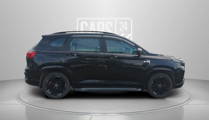 2022 MG HECTOR SHARP 1.5 PETROL CVT, Petrol, Automatic, 25,165 km, Right Side View