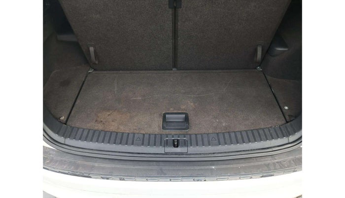 2017 Skoda Kodiaq STYLE 2.0 TDI 4X4 AT, Diesel, Automatic, 60,132 km, Boot Inside
