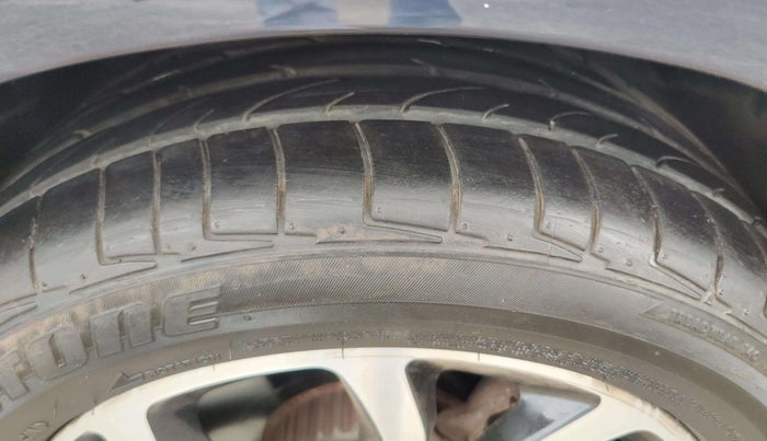 2017 Mercedes Benz C Class 220d, Diesel, Automatic, 25,437 km, Left Front Tyre Tread