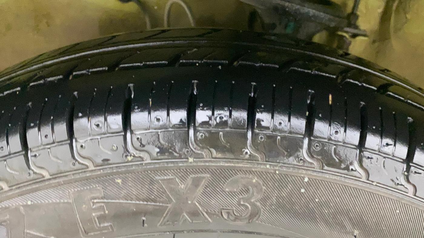 2020 Maruti Alto LXI, Petrol, Manual, 68,275 km, Left Front Tyre Tread