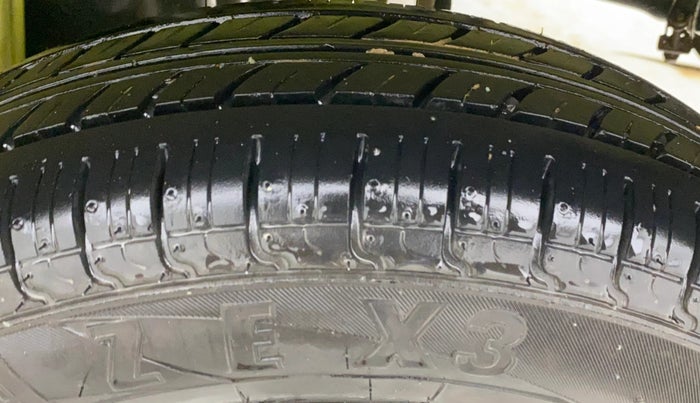 2020 Maruti Alto LXI, Petrol, Manual, 68,120 km, Left Rear Tyre Tread