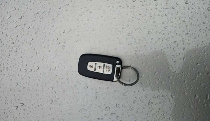 2012 Hyundai i20 ASTA 1.2, Petrol, Manual, 90,850 km, Key Close Up