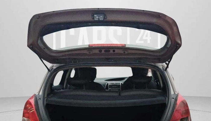 2012 Hyundai i20 ASTA 1.2, Petrol, Manual, 90,850 km, Boot Inside