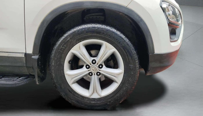 2019 Tata Harrier XZ PLUS 2.0L, Diesel, Manual, 95,226 km, Right Front Wheel