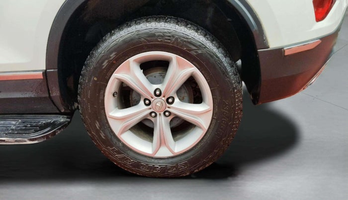 2019 Tata Harrier XZ PLUS 2.0L, Diesel, Manual, 95,226 km, Left Front Wheel