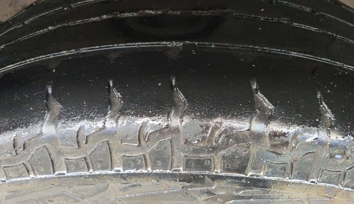 2019 Tata Harrier XZ PLUS 2.0L, Diesel, Manual, 95,226 km, Right Front Tyre Tread