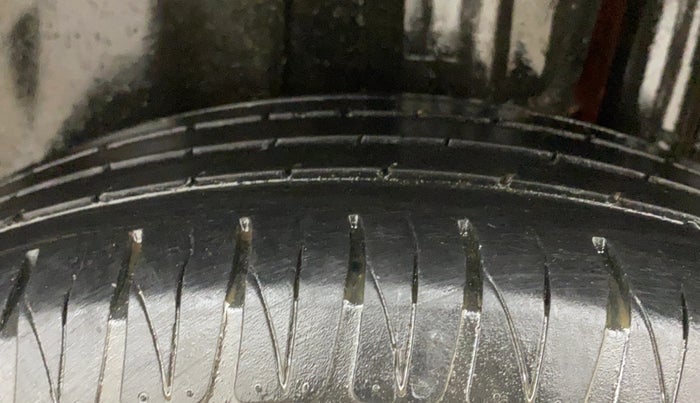 2021 Maruti Vitara Brezza ZXI AT SHVS, Petrol, Automatic, 39,028 km, Left Rear Tyre Tread