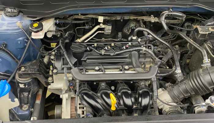 2021 Hyundai VENUE S 1.2, Petrol, Manual, 24,981 km, Engine View - Right