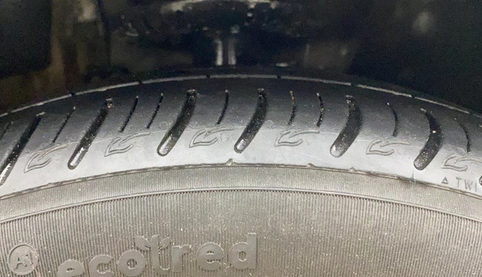 2018 Skoda Rapid STYLE 1.5 TDI AT, Diesel, Automatic, 77,468 km, Right Front Tyre Tread