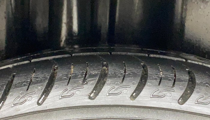 2018 Skoda Rapid STYLE 1.5 TDI AT, Diesel, Automatic, 77,468 km, Right Rear Tyre Tread