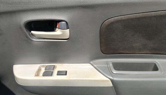 2012 Maruti Wagon R 1.0 LXI CNG, CNG, Manual, 1,08,685 km, Driver Side Door Panels Control