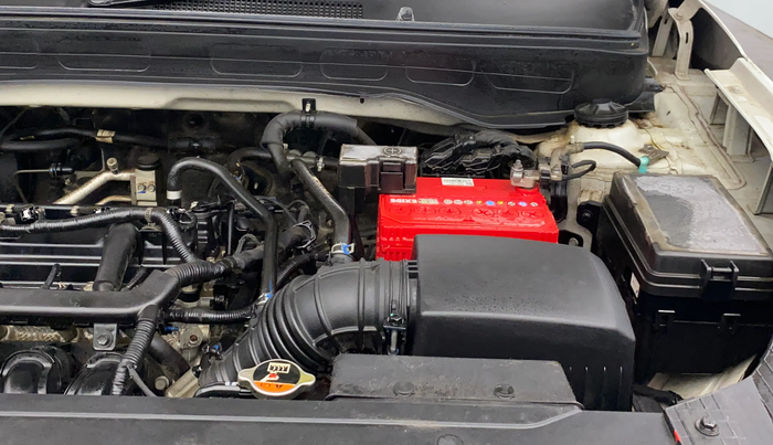 2021 Hyundai VENUE S+ 1.2, Petrol, Manual, 40,817 km, Engine View - Left