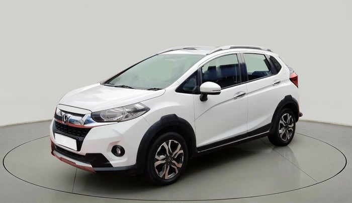 2017 Honda WR-V 1.5L I-DTEC VX MT, Diesel, Manual, 1,31,616 km, Left Front Diagonal