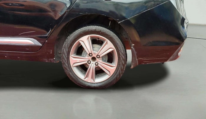2019 Hyundai Verna 1.6 VTVT SX, Petrol, Manual, 92,730 km, Left Rear Wheel