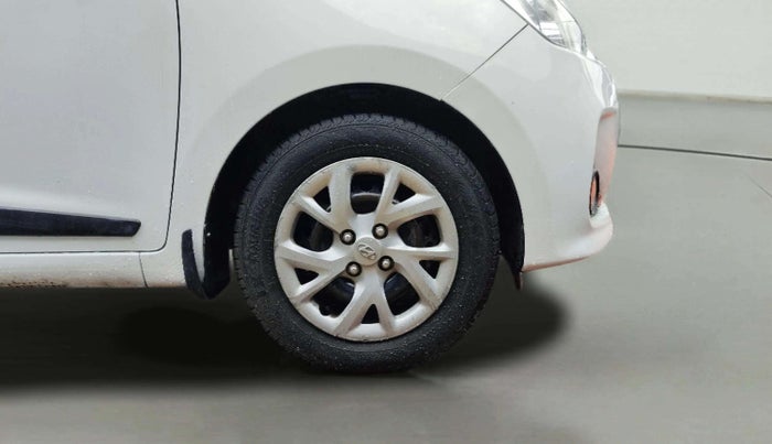 2019 Hyundai Grand i10 SPORTZ 1.2 KAPPA VTVT, Petrol, Manual, 83,941 km, Right Front Wheel