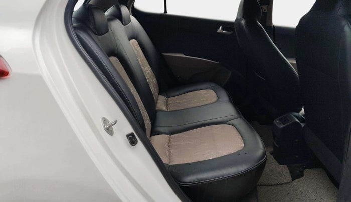 2019 Hyundai Grand i10 SPORTZ 1.2 KAPPA VTVT, Petrol, Manual, 83,941 km, Right Side Rear Door Cabin