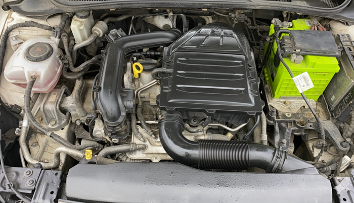 2022 Skoda SLAVIA STYLE 1.0L TSI AT, Petrol, Automatic, 41,072 km, Engine View