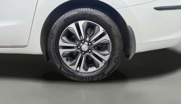 2020 KIA CARNIVAL PRESTIGE 2.2 7 STR, Diesel, Automatic, 50,976 km, Left Rear Wheel