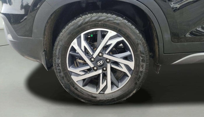 2024 Hyundai Creta SX (O) 1.5 DIESEL AT, Diesel, Automatic, 20,392 km, Left Front Wheel