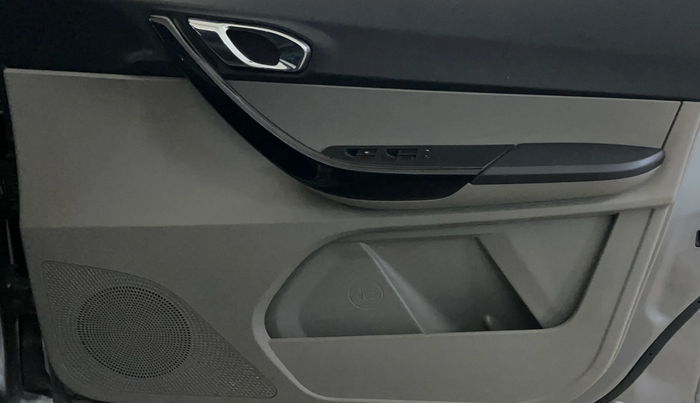 2019 Tata Tiago XZA PETROL, Petrol, Automatic, 33,886 km, Driver Side Door Panels Control