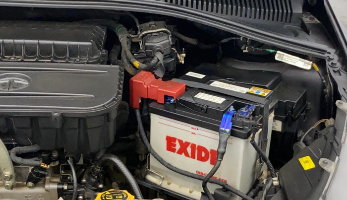 2022 Tata Tiago  XZ Plus (O) , Petrol, Manual, 16,423 km, Engine View - Left
