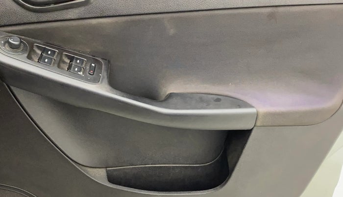 2015 Tata Zest XM PETROL, Petrol, Manual, 64,353 km, Driver Side Door Panels Control