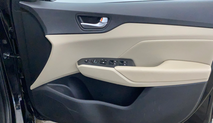 2021 Hyundai Verna SX (O) 1.5 VTVT IVT, Petrol, Automatic, 41,879 km, Driver Side Door Panels Control