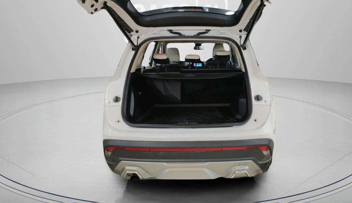 2022 MG HECTOR SHARP 1.5 CVT PETROL DUAL TONE, Petrol, Automatic, 30,158 km, Boot Door Open