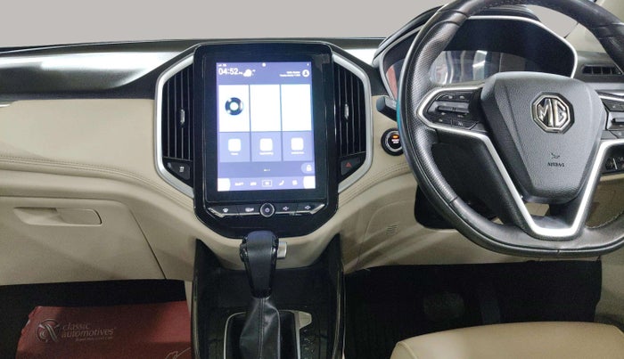 2022 MG HECTOR SHARP 1.5 CVT PETROL DUAL TONE, Petrol, Automatic, 30,158 km, Air Conditioner