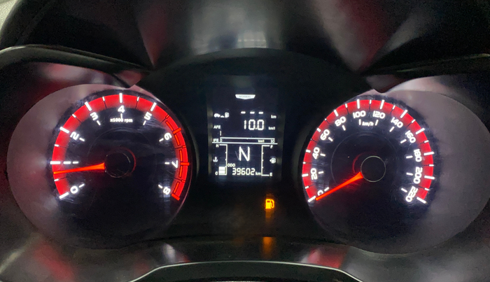 2022 Mahindra XUV300 W6 1.2 PETROL, Petrol, Manual, 39,602 km, Odometer Image