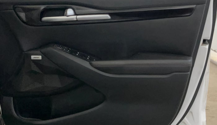 2020 KIA SELTOS GTX PLUS AT 1.5 DIESEL, Diesel, Automatic, 75,342 km, Driver Side Door Panels Control