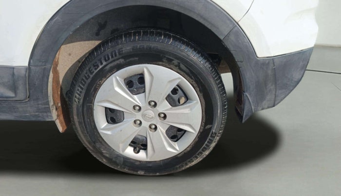 2017 Hyundai Creta E PLUS 1.6 PETROL, Petrol, Manual, 1,08,968 km, Left Rear Wheel