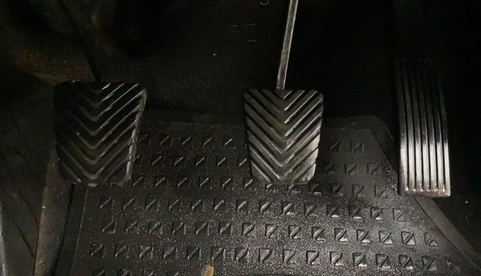 2013 Hyundai i20 SPORTZ 1.2, Petrol, Manual, 46,733 km, Pedals