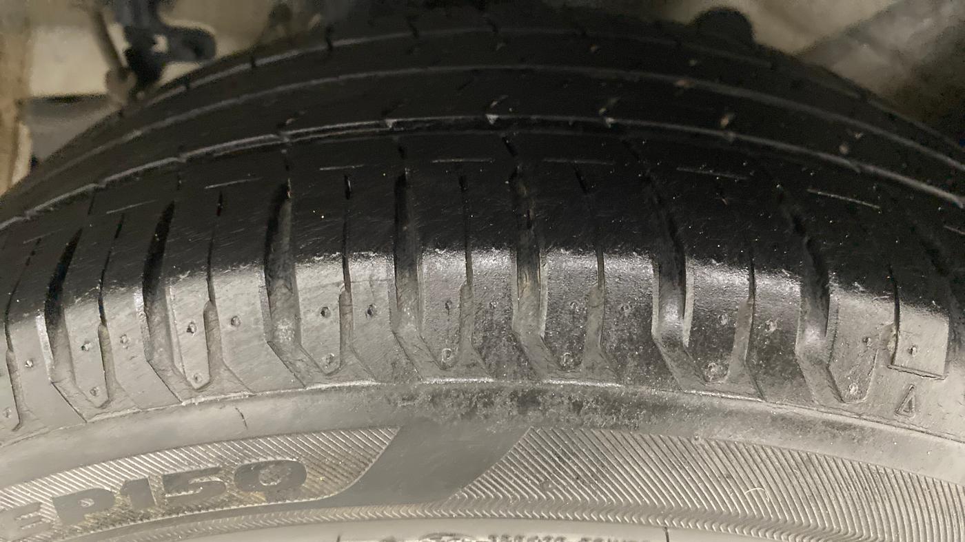 2019 Hyundai Verna 1.6 SX VTVT (O), Petrol, Manual, 30,979 km, Left Rear Tyre Tread
