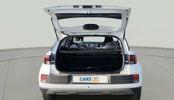 2025 Hyundai VENUE E Plus 1.2 Petrol, Petrol, Manual, 1,090 km, Boot Inside