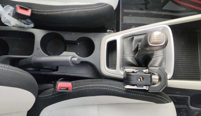 2025 Hyundai VENUE E Plus 1.2 Petrol, Petrol, Manual, 1,090 km, Gear Lever