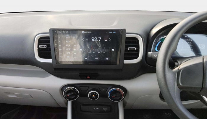 2025 Hyundai VENUE E Plus 1.2 Petrol, Petrol, Manual, 1,090 km, Air Conditioner